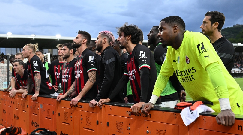 AN AC Milan Ultra use a megaphone to encourage fans to sing during