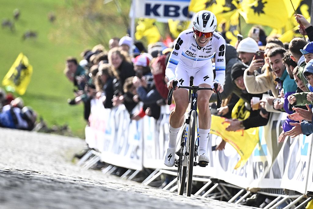 Dutch Demi Vollering of FDJ United-Suez pictured in action during the women's race of the 'Ronde van Vlaanderen/ Tour des Flandres/ Tour of Flanders' UCI WorldTour one day cycling race, 164,1 km with start and finish in Oudenaarde, Sunday 05 April 2026.
BELGA PHOTO JASPER JACOBS (Photo by JASPER JACOBS / BELGA MAG / Belga via AFP)
