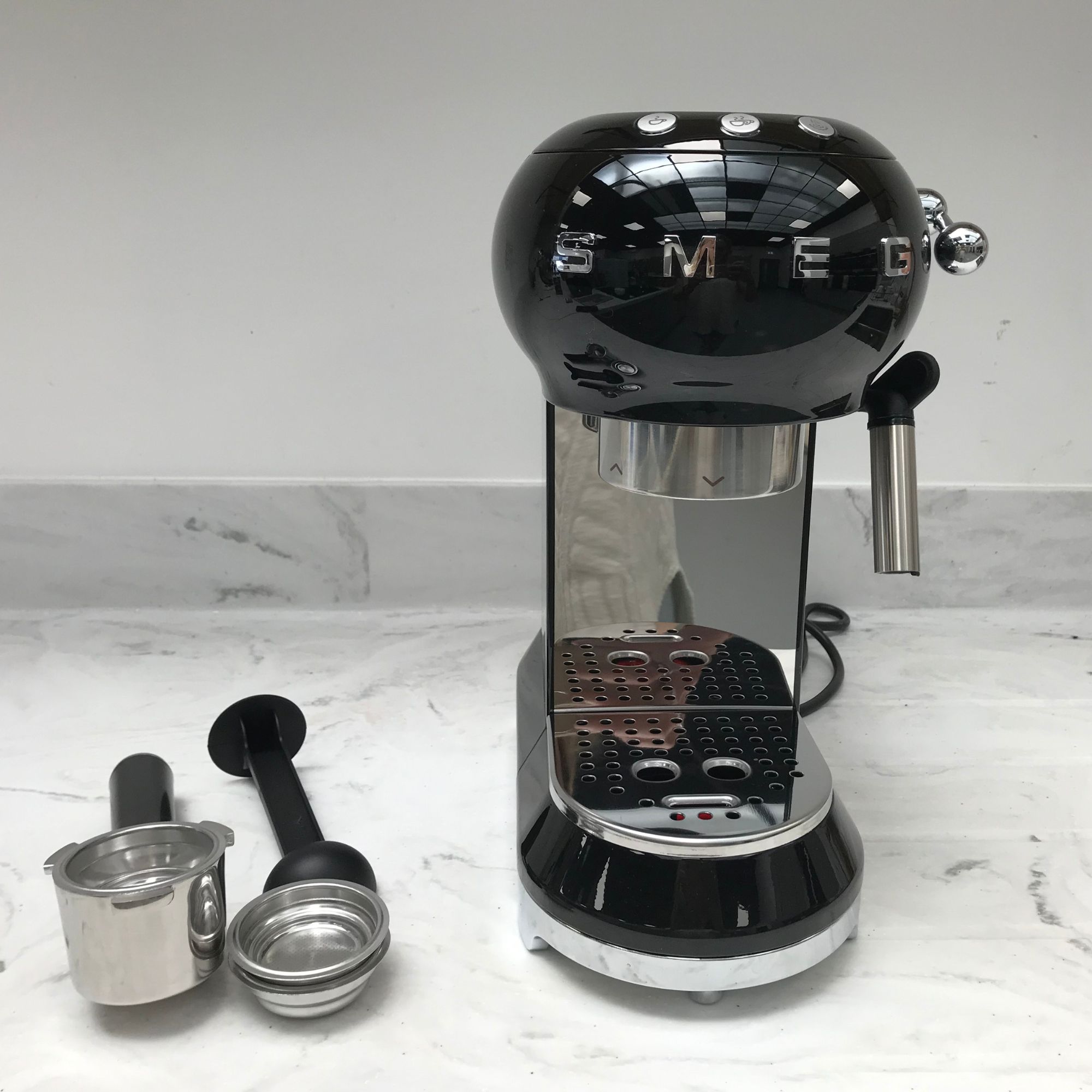 Smeg Espresso Machine review: espressos to impress-o | Livingetc