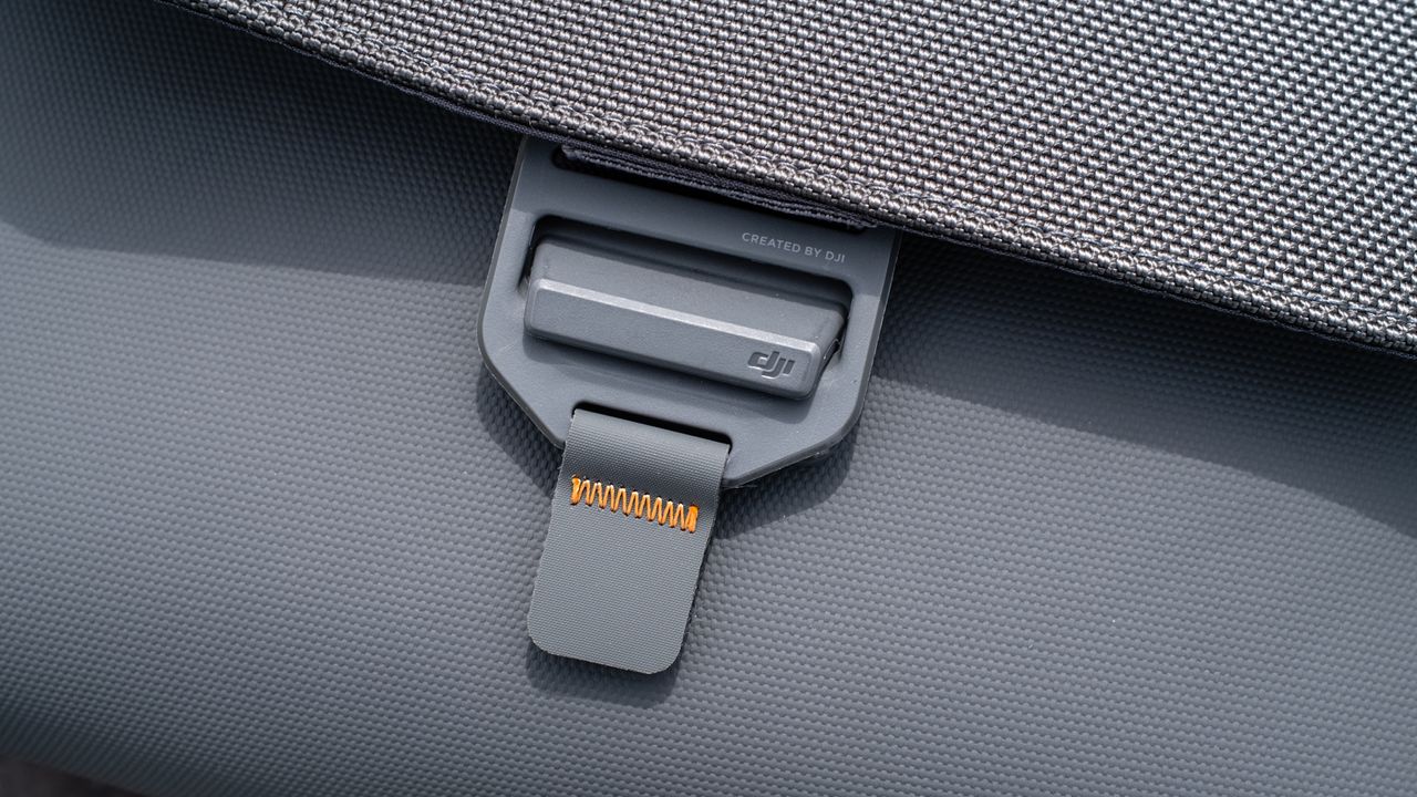 DJI Mavic 3 Pro-case close up of buckle.