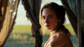 Cornelia Locke (Emily Blunt) ooks down the camera in The English