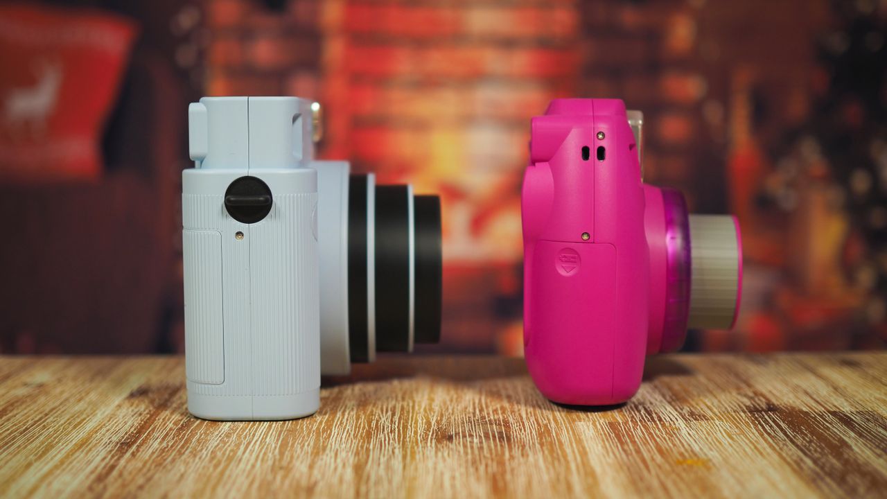 Instax Square SQ1 vs Instax Mini 9