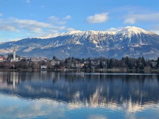 Honor Magic 7 Pro on test in Bled, Slovenia