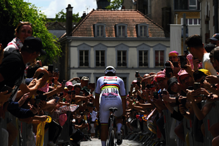 Mathieu van der Poel at the start of stage 9