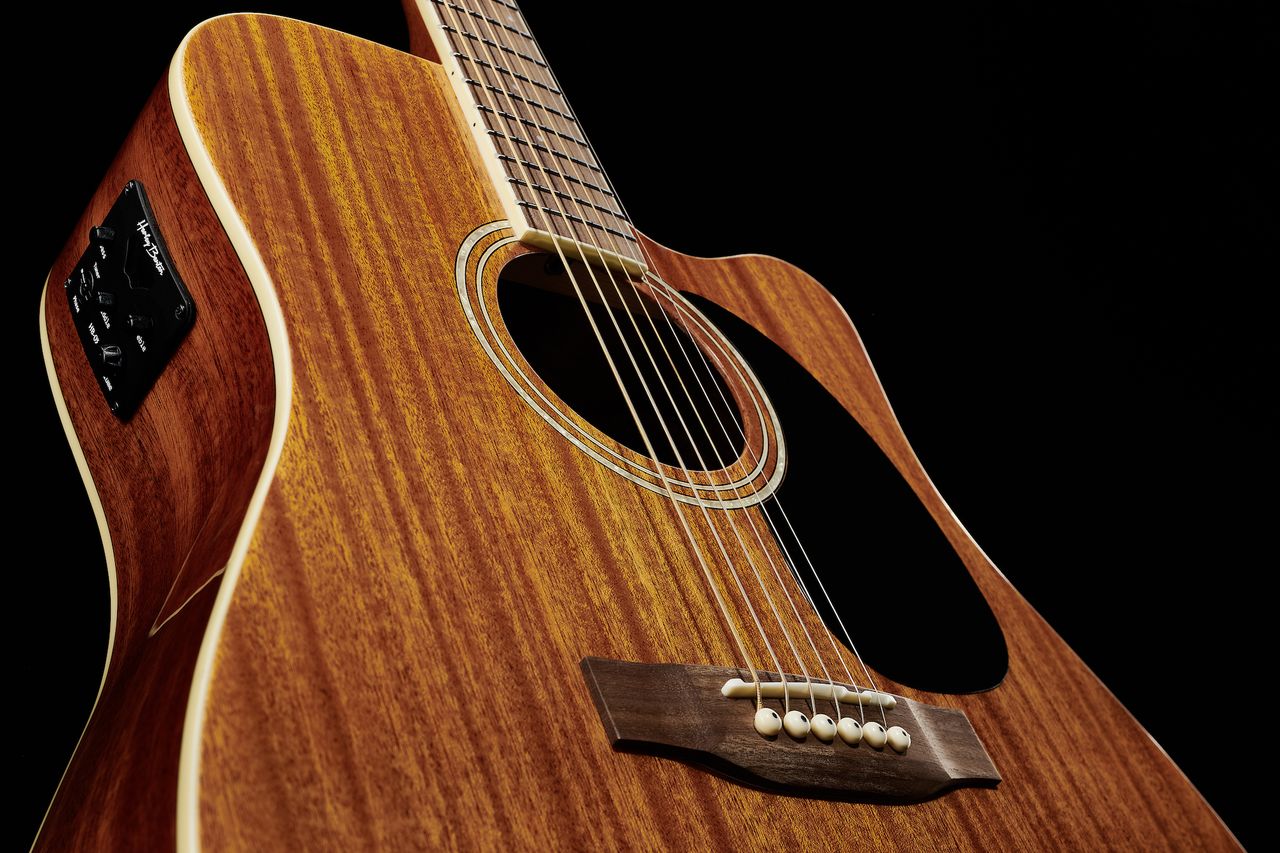 Harley Benton's new CLD-60SMCE NT acoustic