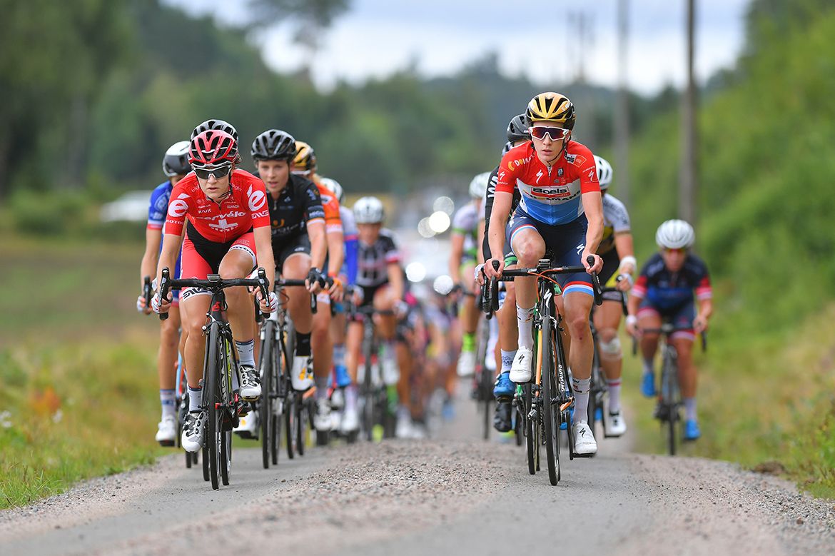 Christine Majerus for Boels Dolmans and Nicole Hanselmann for Cervelo Bigla