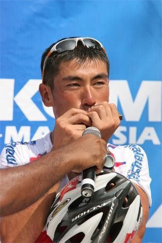 Fukushima soaked up the attention of the crowd. He was a dab hand with the harmonica