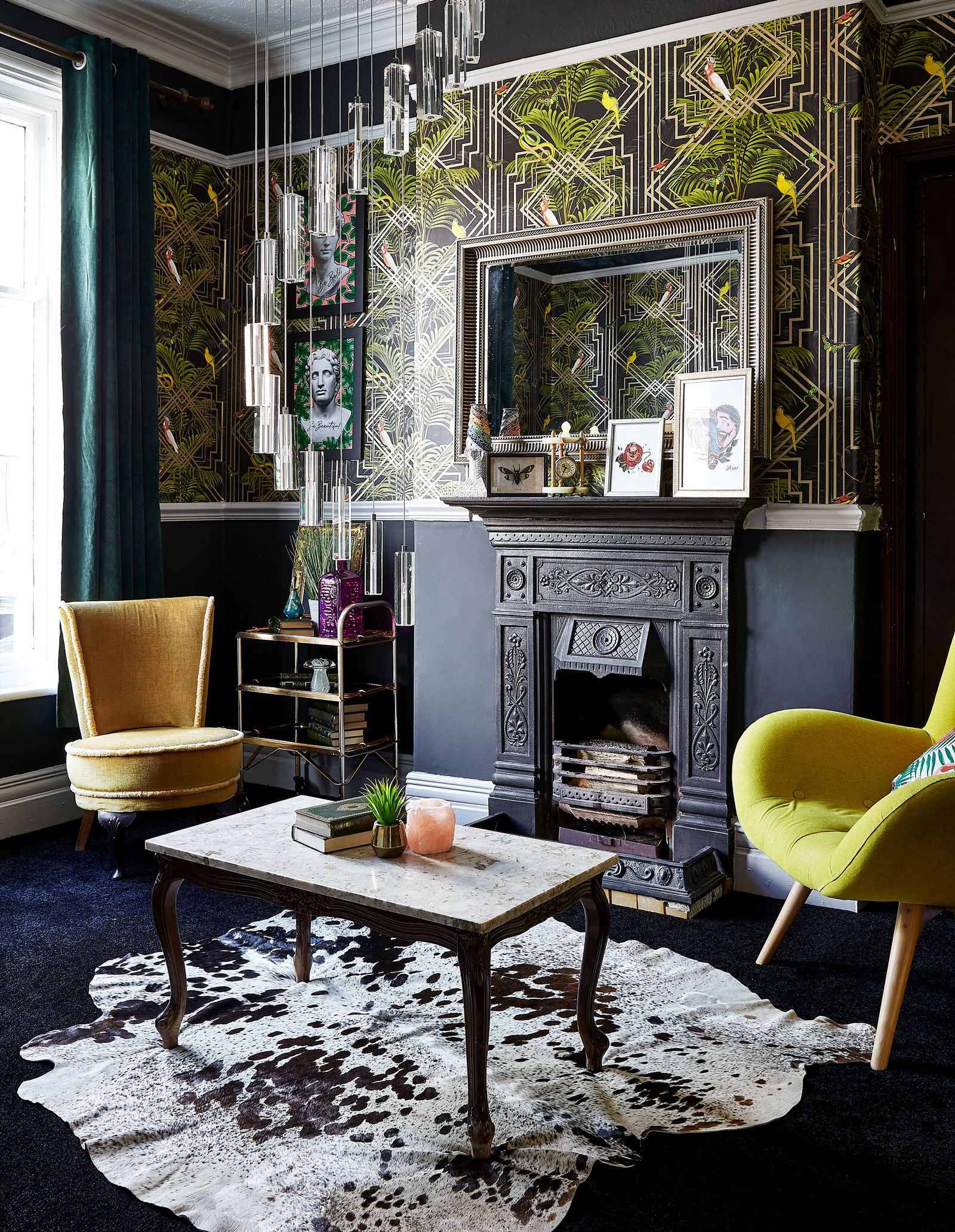 Real home: this Victorian home's dark decor oozes drama | Real Homes