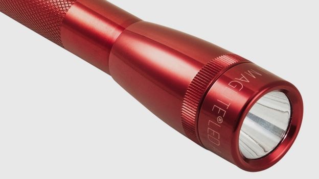Mag-Lite LED Flashlight (2006)