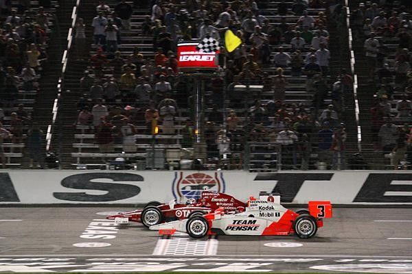 IndyCar drivers have re-joined with ChampCar rivals
