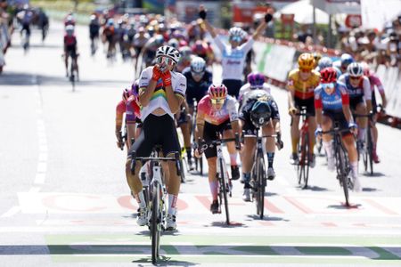 World Champion Elisa Balsamo wins her last race of the season in rainbow jersey at Ceratizit Challenge before 2022 World Championships