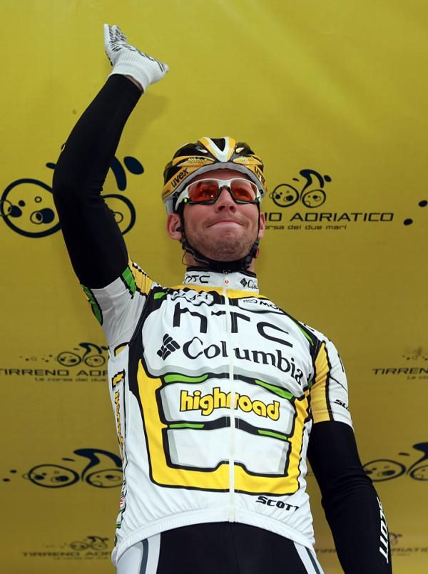 Mark Cavendish (HTC-Columbia) at the sign in.