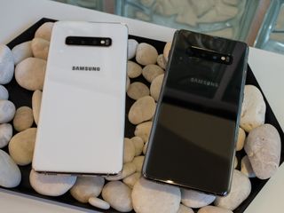 Samsung Galaxy S10+ in ceramic