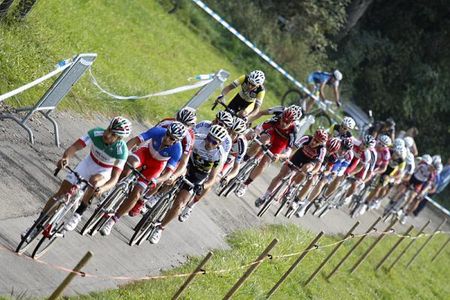 The men's field is strung out early in the race.