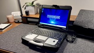 Panasonic Toughbook 40