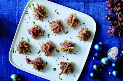 Crackling, ham hock and apple toasts