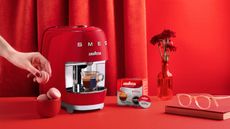 Lavazza A Modo Mio Smeg coffee machine in red