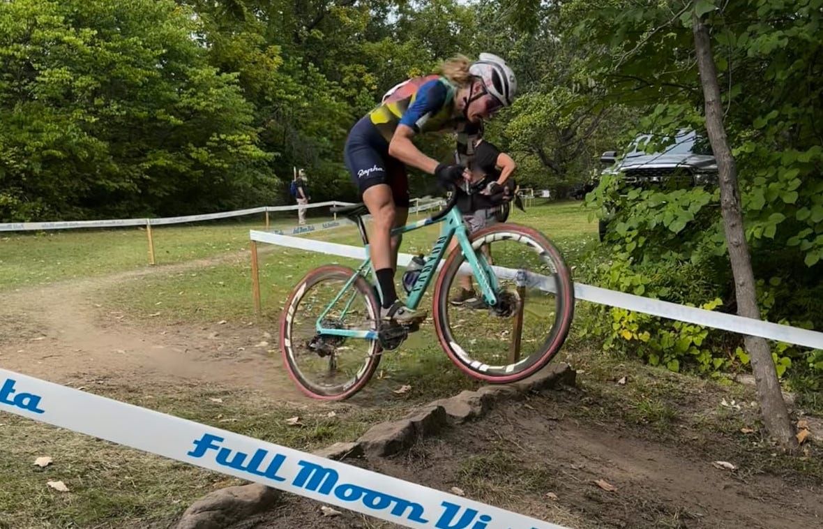 Maghalie Rochette on her way to winning Rochester Cyclocross 2023