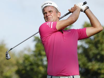 Jesper Parnevik Swing sequence