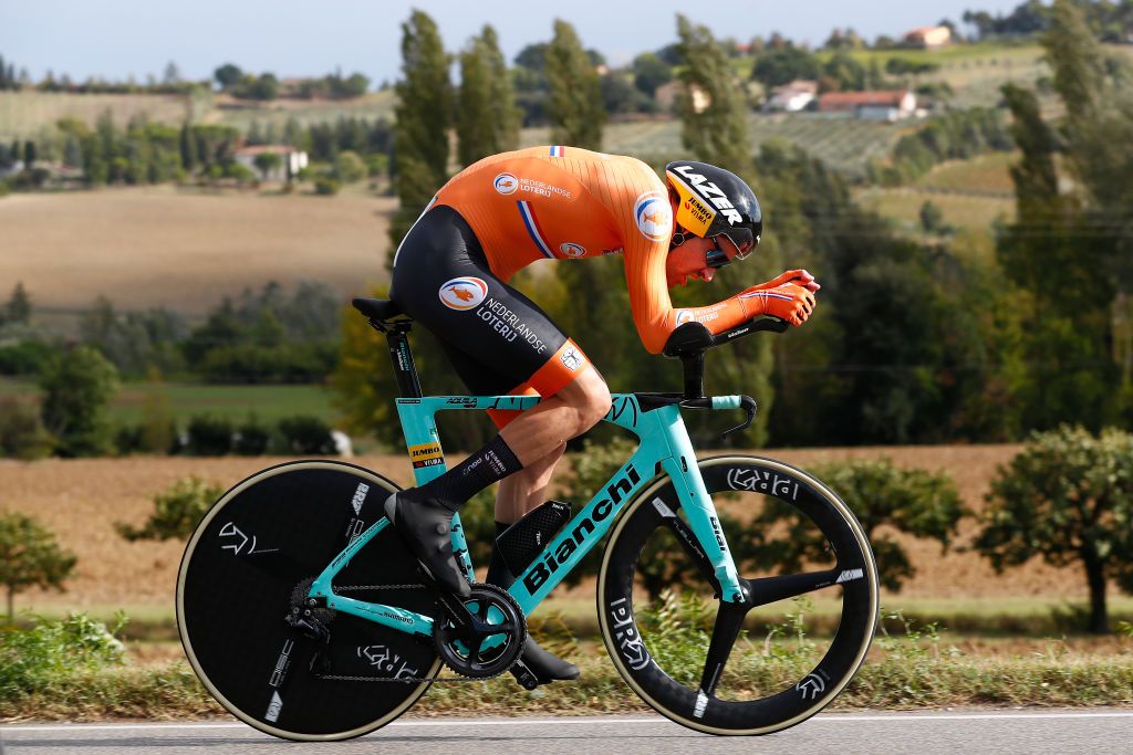 IMOLA ITALY SEPTEMBER 25 Tom Dumoulin of The Netherlands during the 93rd UCI Road World Championships 2020 Men Elite Individual Time Trial a 317km race from Imola to Imola Autodromo Enzo e Dino Ferrari ITT ImolaEr2020 Imola2020 on September 25 2020 in Imola Italy Photo by Bas CzerwinskiGetty Images