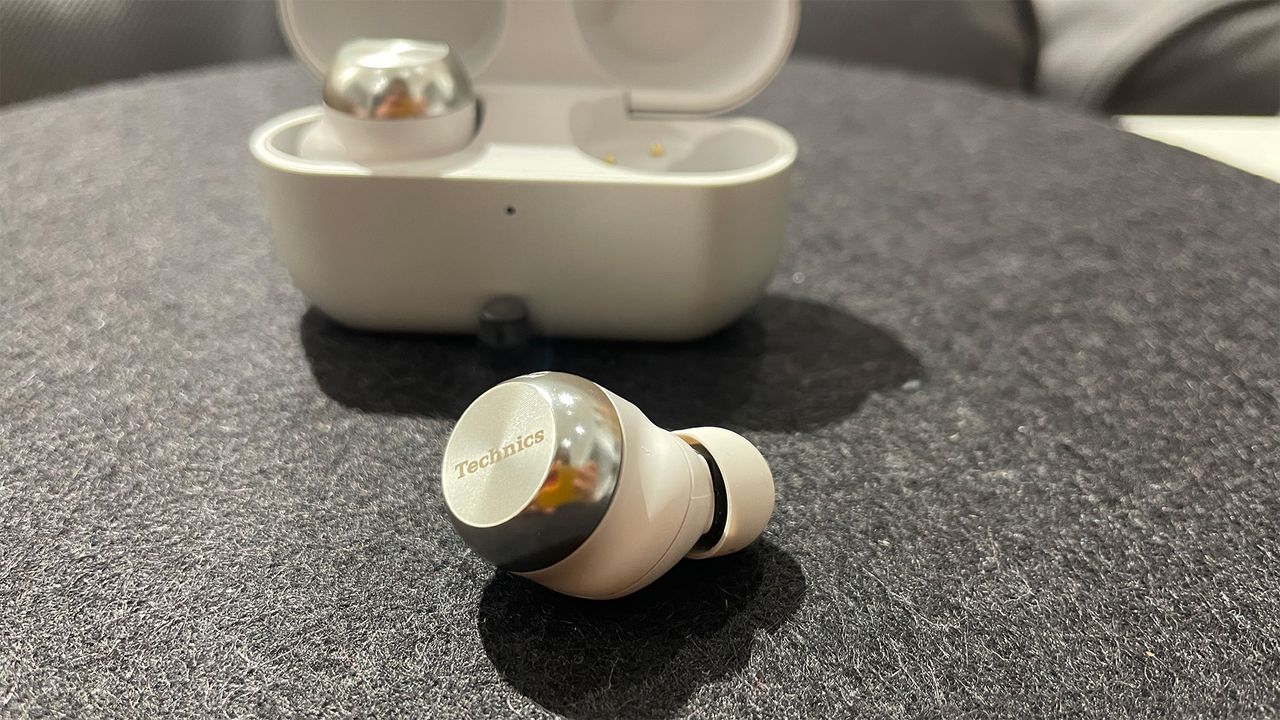Technics EAH-AZ100 wireless earbuds