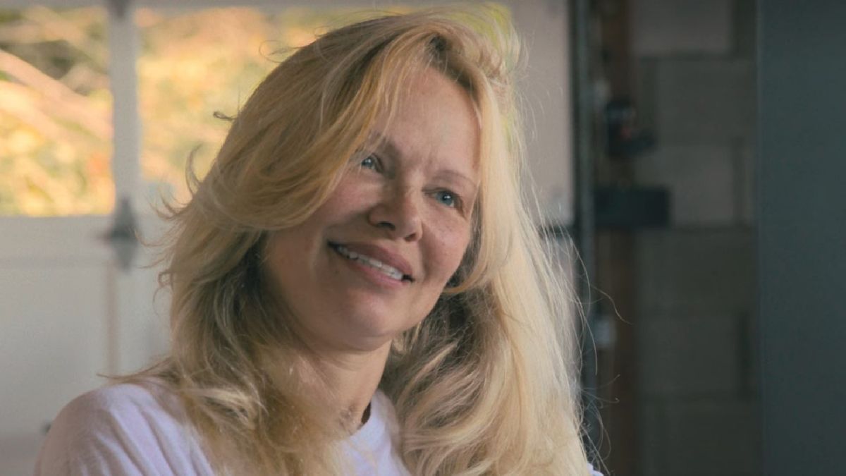 Pamela, A Love Story: 5 Things To Know Before You Watch The Netflix Pamela Anderson Documentary
