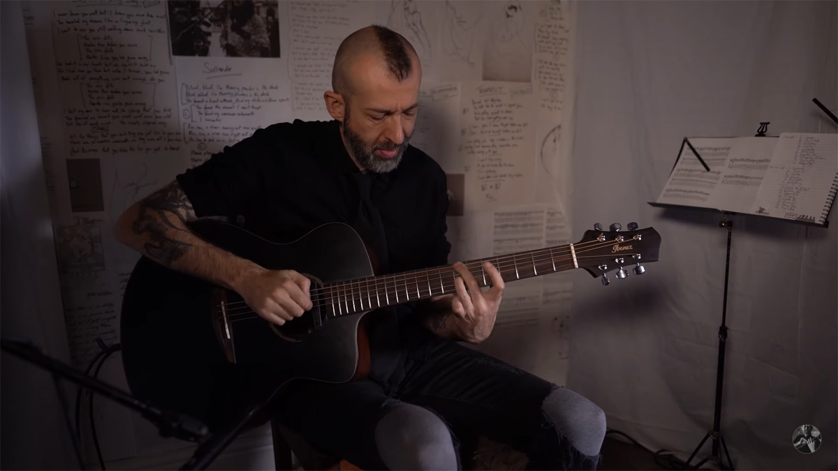Jon Gomm