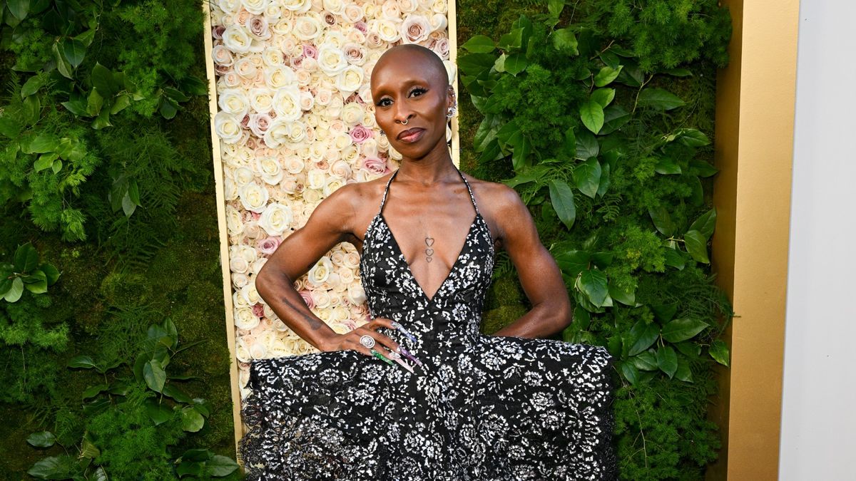 เล็บลูกโลกทองคำของ Cynthia Erivo มีเพชรอย่างน้อยหกเพชร