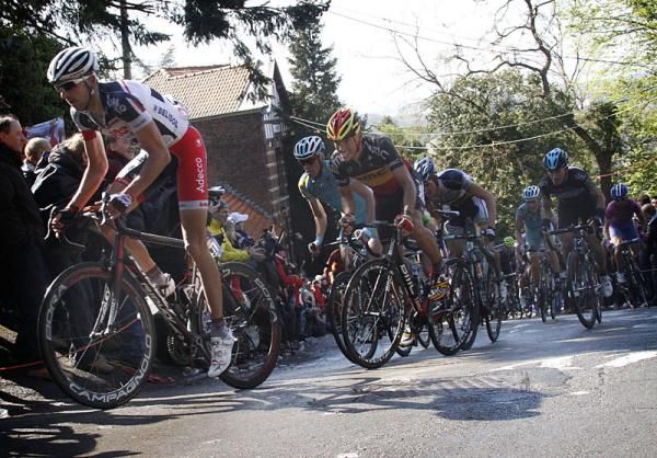 Jelle Vanendert (Lotto) and Philippe Gilbert (BMC)