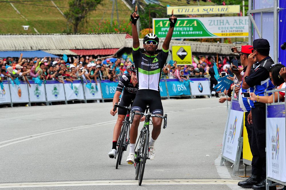 Mekseb Debesay (Dimension Data) wins stage 4 to Cameron Highlands at the 2017 Tour de Langkawi