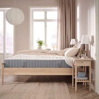 The IKEA VALEVÅG pocket sprung mattress