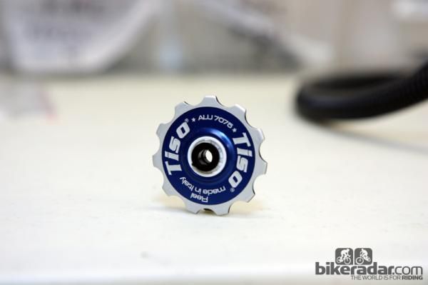 Tiso's full-ceramic pulleys are fantastically low in friction, partially owing to the omission of seals and lubricant.
