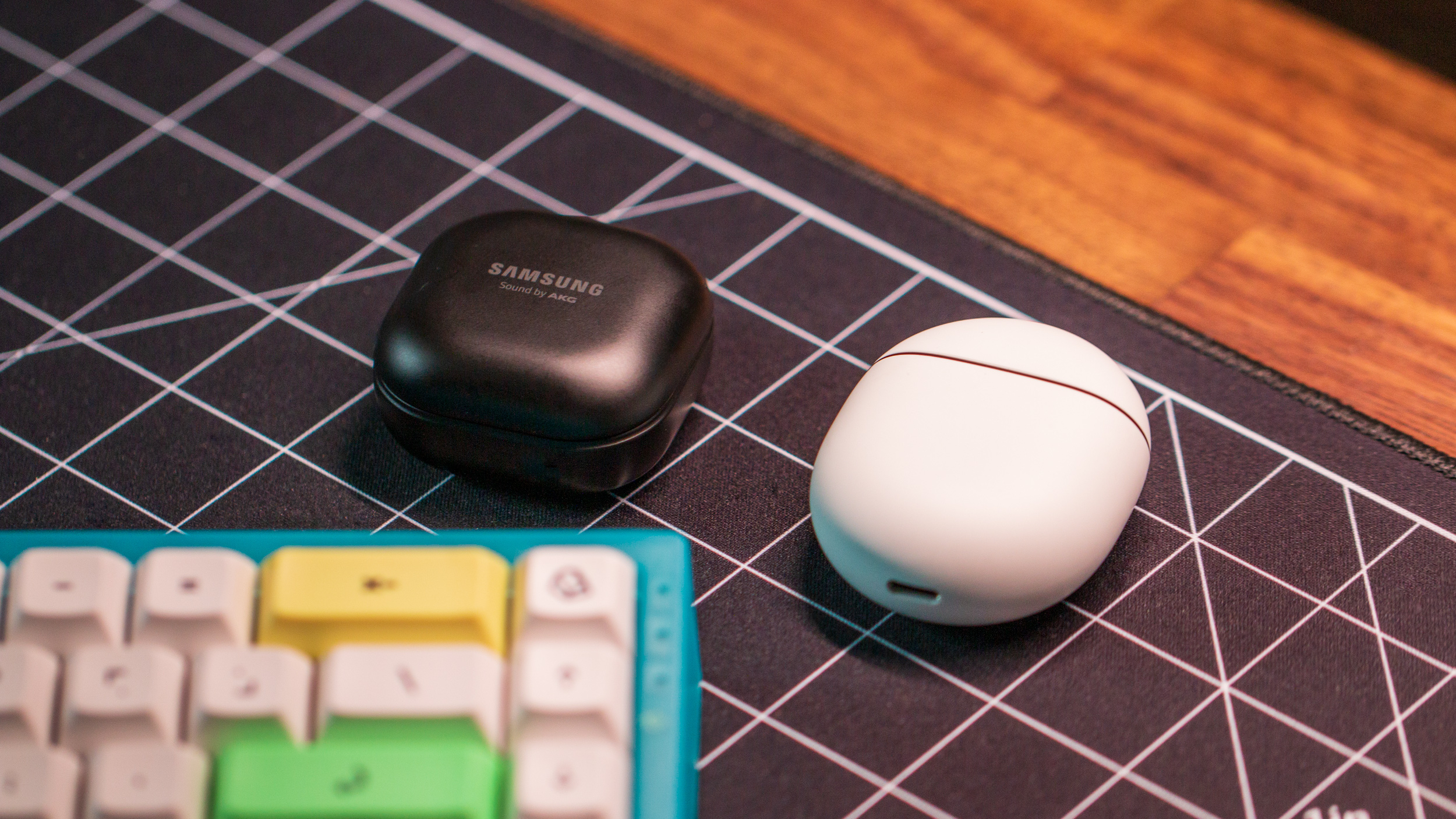 Google Pixel Buds Pro vs. Galaxy Buds Pro closed charging cases