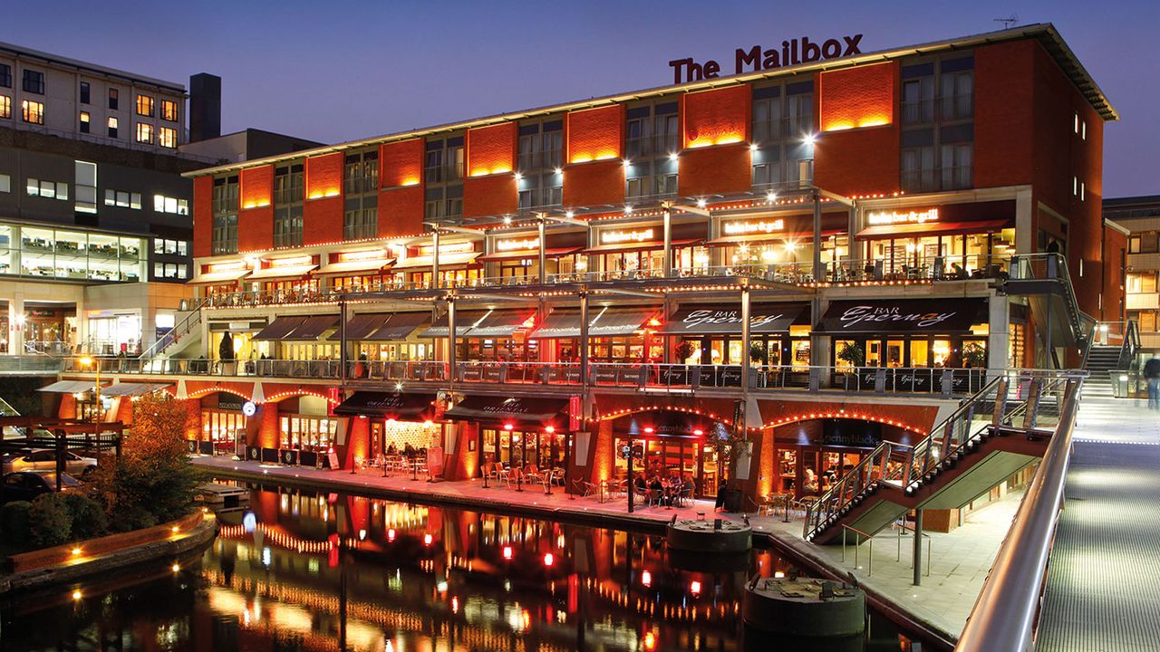 The Mailbox, Birmingham © Images of Birmingham Premium / Alamy