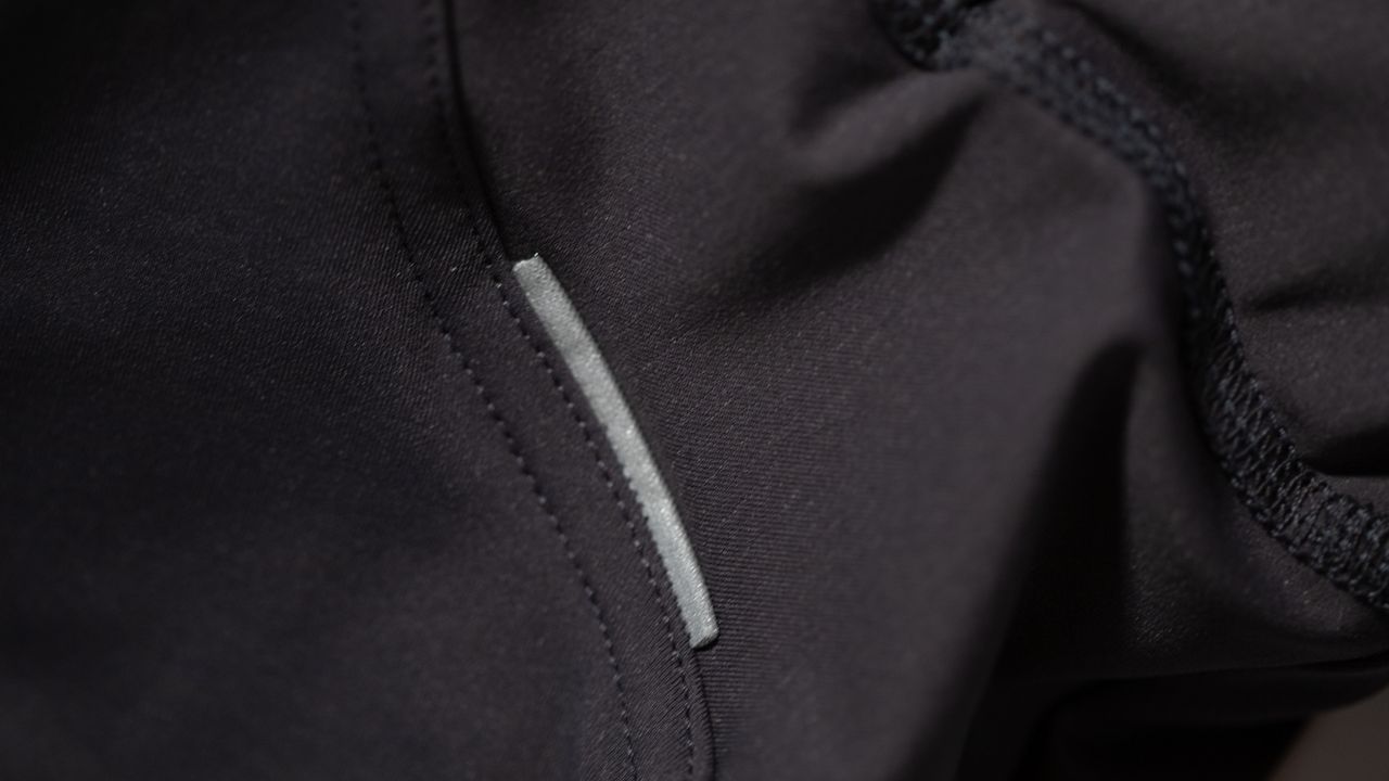 Castelli Free Aero RC Pro bib short detail of reflector