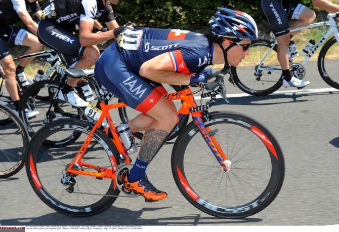 Sylvain Chavanel (IAM Cycling) gets into an aero tuck