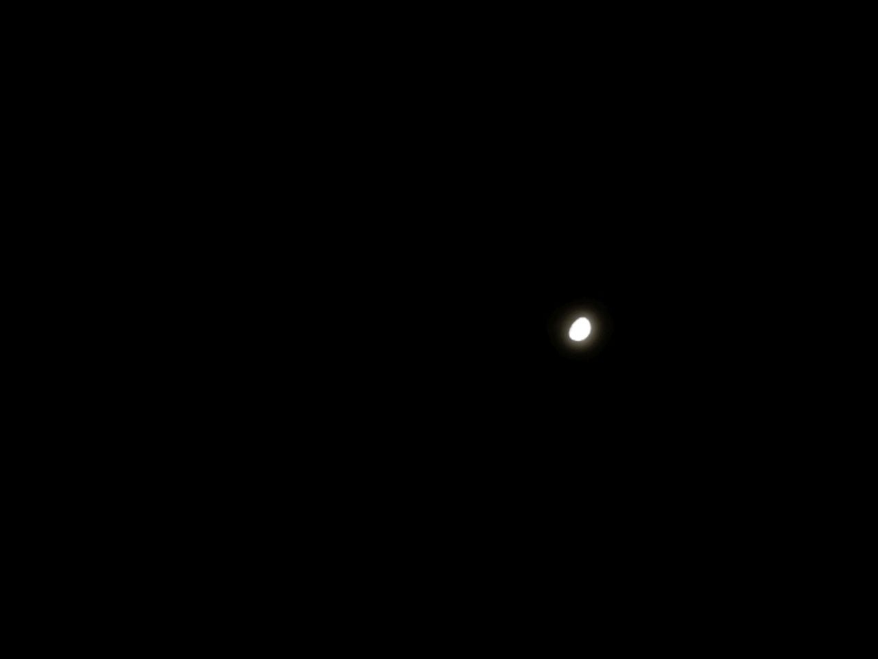 Apple iPhone 17 Pro astrophotography sample.