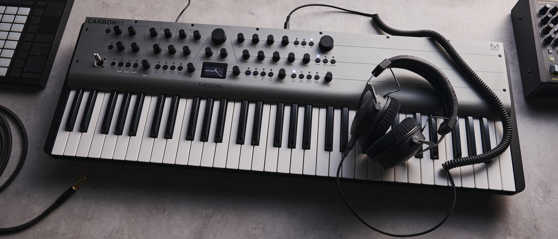 Modal Electronics Carbon8x