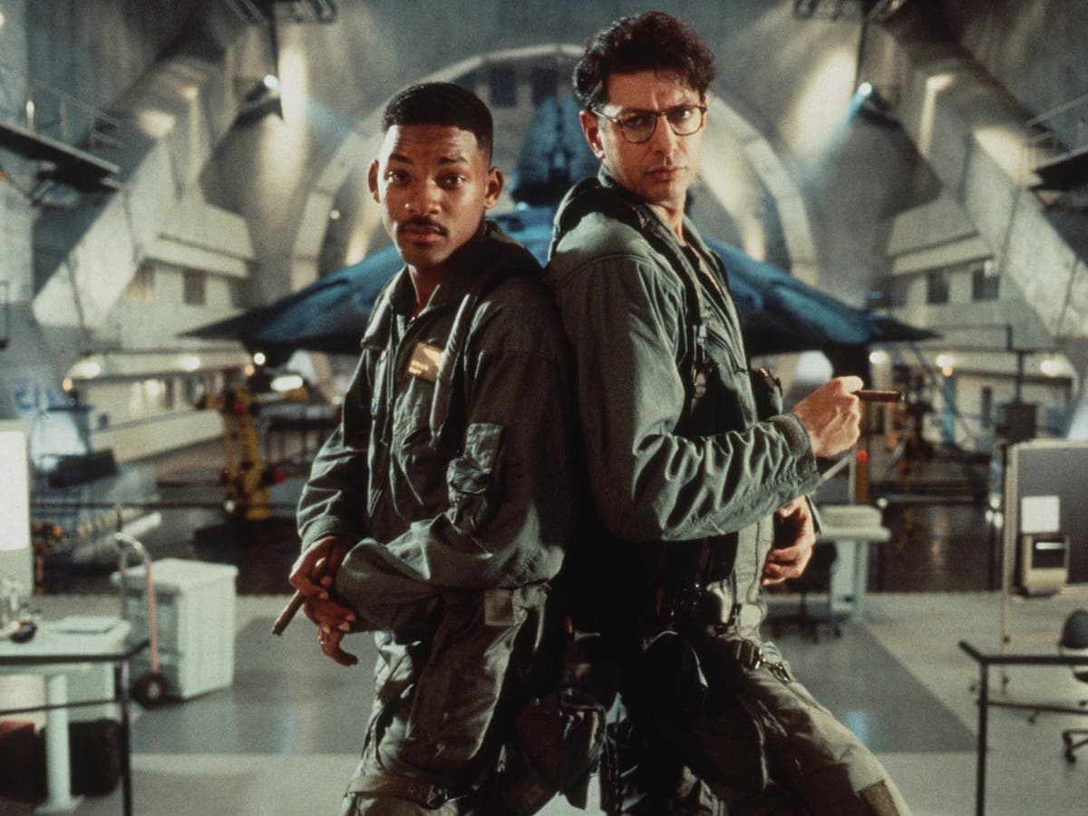 Will Smith and Jeff Goldblum from the movie Independence Day