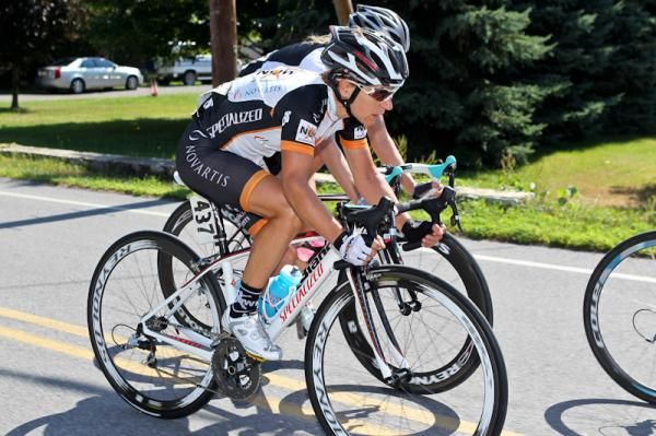 Anne Samplonius (NOW and Novartis) made her way into the break and would finish in second place.