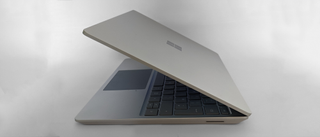 Microsoft Surface Laptop Go 2