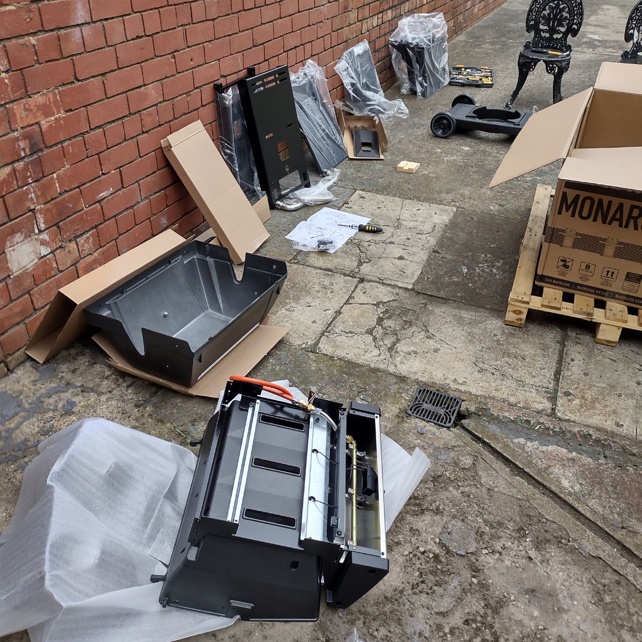 Is Broil King a good BBQ brand? Why the Broil King Monarch 320 is a