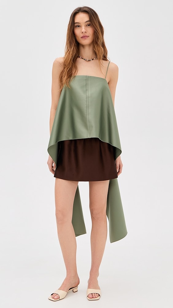 By Malene Birger Trinola Asymmetric Top