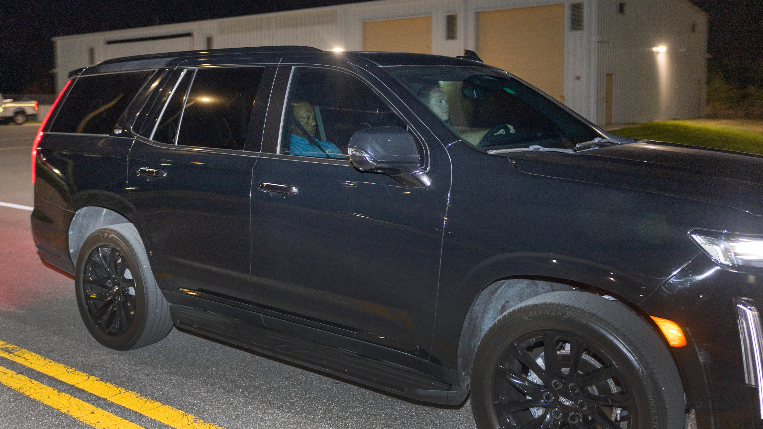 Tiger Woods in a car after being released from jail     