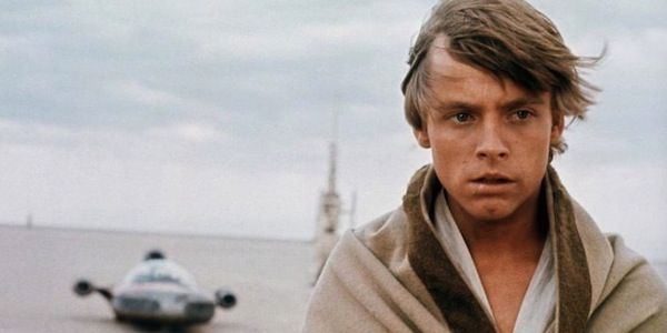 Star Wars' Star Mark Hamill Reminds Us How He Almost Played 'Luke  Starkiller