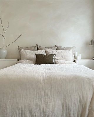 White minimalist and neutral bedroom