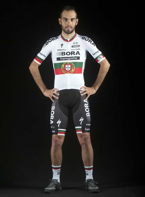 Jose Mendes shows off his Portuguese champion's jersey