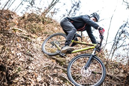Mountain bike versus hybrid: What's the difference? review | Cycling Weekly