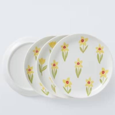 Daffodil Fine China Plates