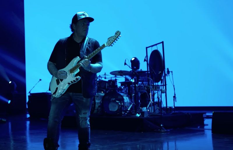 Neal Schon 5 things we learned from his Ernie Ball String Theory